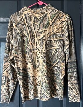 Mossy Oak Long-Sleeve Hunting Camo Shirt in Brown and Green